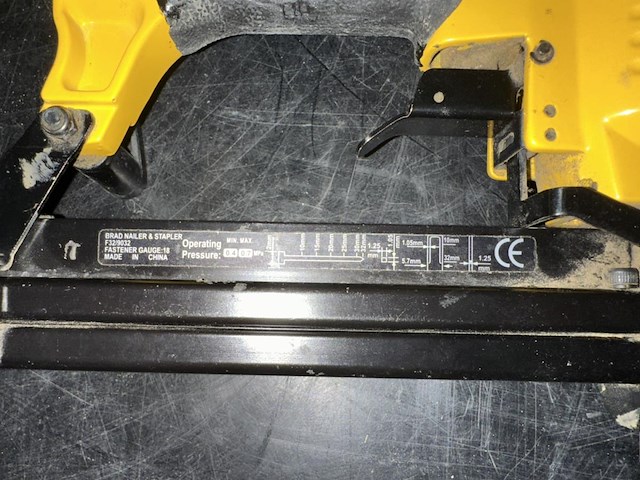 Nietpistool brad nailer - afbeelding 3 van  3