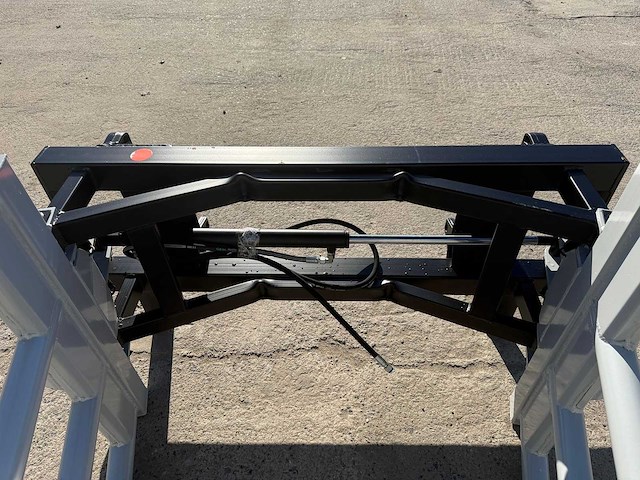 Nieuw - 2025 - balenklem - voorzetapparatuur - afbeelding 7 van  7