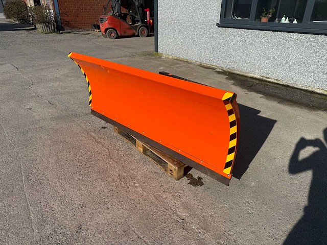 Nieuw - sneeuwruimer - euro koppeling - afbeelding 5 van  7