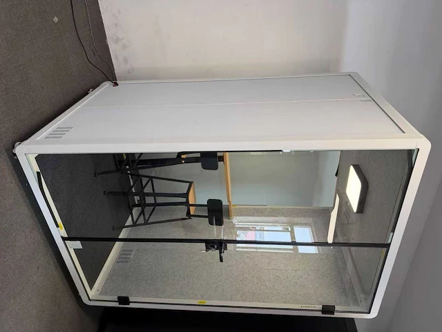 Nieuwe akoestische kantoorunit - 1 à 2 personen - 140 × 140 × 220 cm - afbeelding 1 van  6