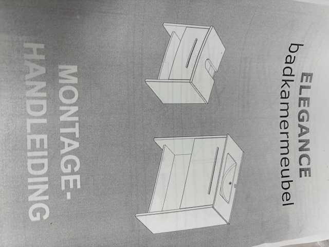 Nieuwe badkamer meubel met bruynzeel kraan en elengance wastafel - afbeelding 3 van  9