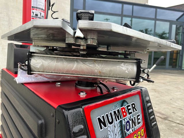 Nieuwe bandenmachine number one - 2026 - md-620 - - afbeelding 3 van  17