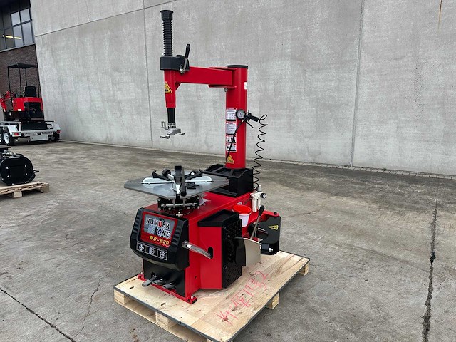Nieuwe bandenmachine number one - 2026 - md-620 - - afbeelding 16 van  17