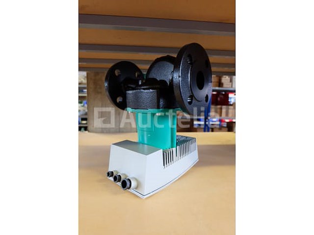 Nieuwe circulator wilo stratos 40/1-12 - afbeelding 1 van  4