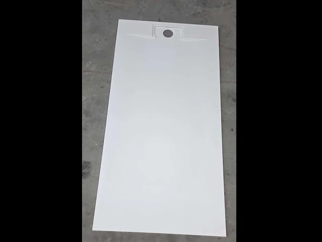 Nieuwe douchebakken van 180 x 90 met vallen (3x) - afbeelding 3 van  5