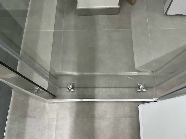 Nieuwe douchebehuizing (2x) - afbeelding 2 van  10