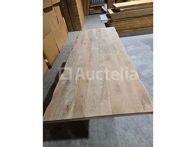 Nieuwe eettafel 300 cm onregelmatige randen in mangohout - afbeelding 1 van  3