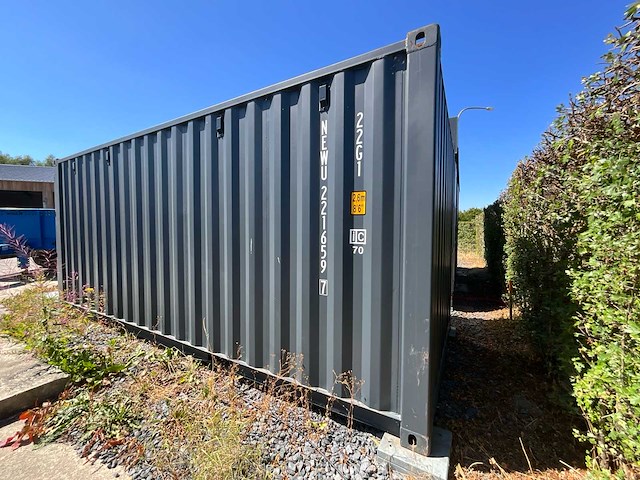 Nieuwe garagecontainer - afbeelding 12 van  17