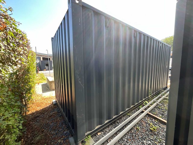 Nieuwe garagecontainer - afbeelding 14 van  17