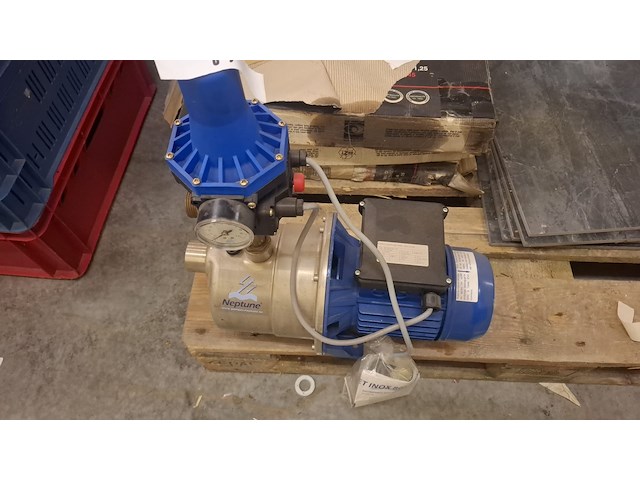 Nieuwe inox pomp - afbeelding 1 van  3