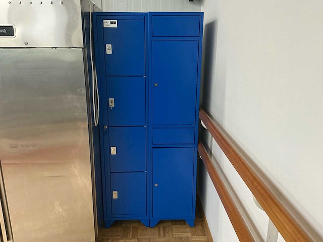 Nieuwe lockerkast lockerkast - afbeelding 1 van  4