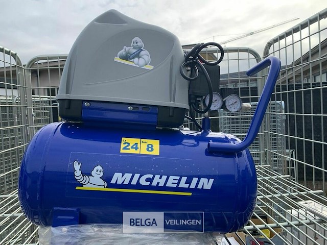 Nieuwe luchtcompressor - afbeelding 1 van  3