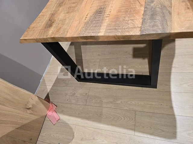 Nieuwe massief houten tafel, onregelmatige randen 240x100x3,8 cm hoogte 77 cm u-voet - afbeelding 2 van  2