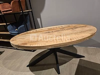 Nieuwe ovale massief houten tafel 210x100x6cm hoogte 77cm - afbeelding 1 van  1