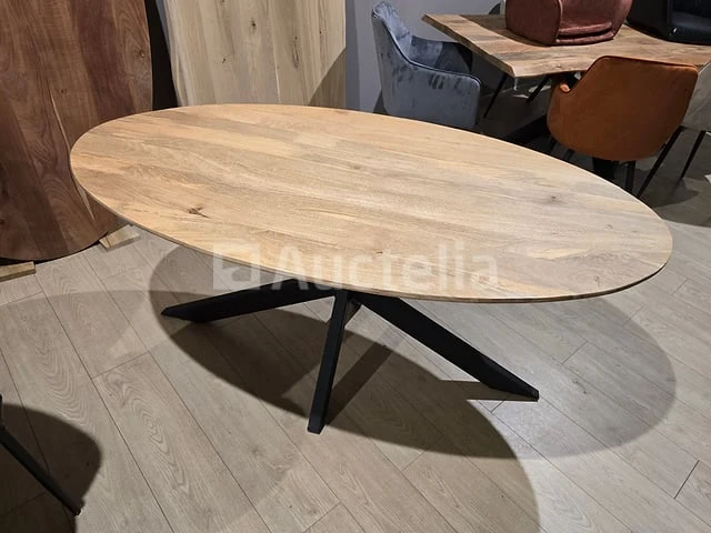 Nieuwe ovale massief houten tafel 240x110x3cm hoogte 77cm - afbeelding 2 van  2