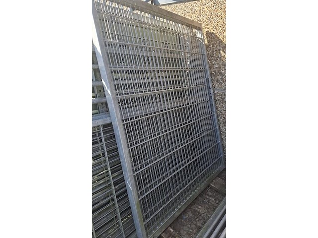 Nieuwe poortvleugel heras 200cm h x 155cm breed - afbeelding 5 van  5