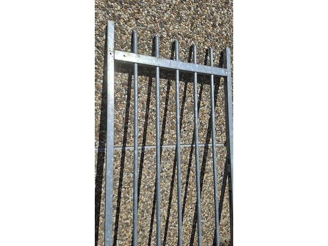 Nieuwe poortvleugel heras 200cm h x 95cm breed - afbeelding 3 van  5