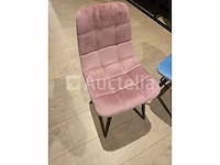 Nieuwe roze kinderstoel - afbeelding 1 van  1