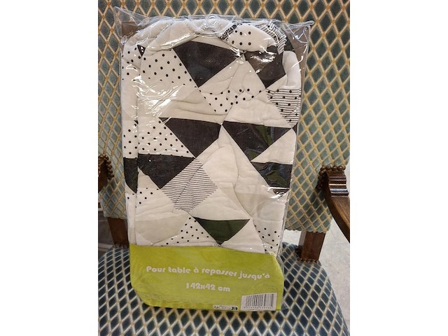 Nieuwe strijkplankhoezen ( 48 x) - afbeelding 1 van  8