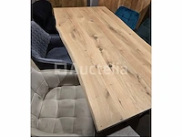 Nieuwe tafel, massief hout eikenhout en zwarte epoxy, 160x100x3,8 cm, hoogte 77 cm