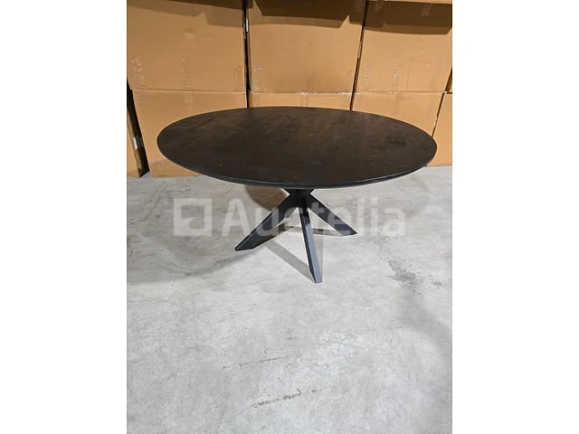 Nieuwe zwarte massief houten tafel 150x3cm hoogte 77cm - afbeelding 1 van  3
