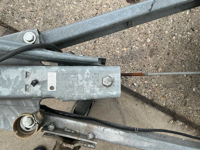 Niewiadow b3500 foodtruck - afbeelding 10 van  32