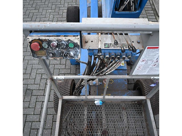 Niftylift - 1998 - hr12nde - hoogwerker - afbeelding 10 van  12