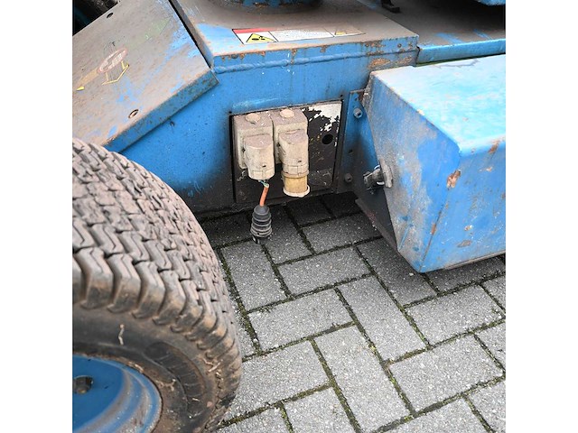 Niftylift - 1998 - hr12nde - hoogwerker - afbeelding 2 van  2