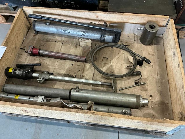 Nike hydraulics manueel hydraulische pomp - afbeelding 1 van  4