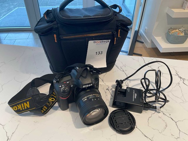 Nikon d610 fotocamera - afbeelding 1 van  2