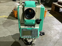 Nikon npl-352 bouwlaser - afbeelding 1 van  7