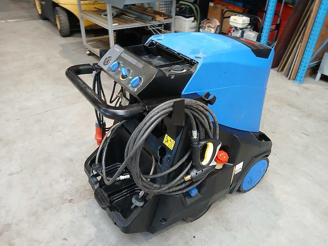 Nilfisk - 2024 - mh7p - vloerreiniger - afbeelding 1 van  7