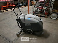 Nilfisk ba 410 poetsmachine - afbeelding 1 van  6