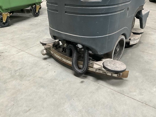 Nilfisk br 652 kuismachine - afbeelding 11 van  21