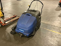 Nilfisk floortec 760 veegmachine