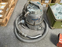 Nilfisk gm80 industriële stofzuiger - afbeelding 1 van  5
