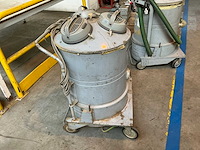 Nilfisk gs83 industriële stofzuiger - afbeelding 4 van  7