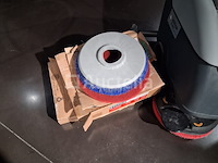 Nilfisk sc400 vloer-scrubberdroger - afbeelding 2 van  8