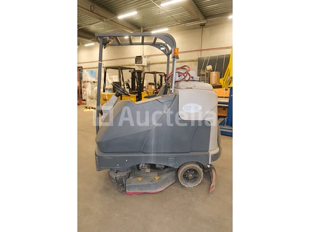 Nilfisk sc6500 ecoflex ride-on vloer-schrubberdroger - afbeelding 16 van  20