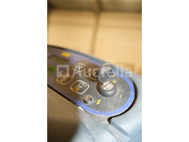 Nilfisk sc6500 ecoflex ride-on vloer-schrubberdroger - afbeelding 19 van  20