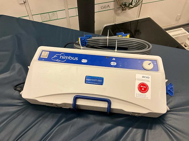 Nimbus 4 pomp - afbeelding 1 van  5