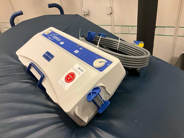 Nimbus 4 pomp - afbeelding 3 van  5