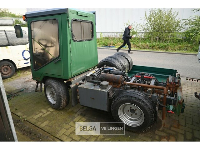 Nimos trage lichte vrachtwagen - afbeelding 6 van  19