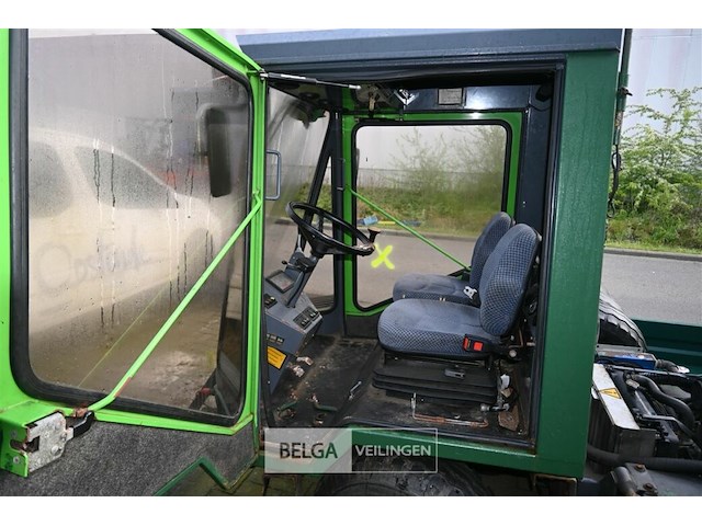 Nimos trage lichte vrachtwagen - afbeelding 14 van  19