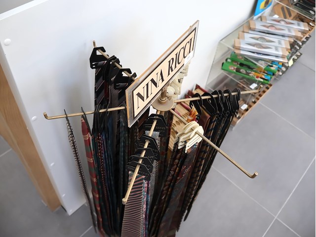 Nina ricci vintage dassen - afbeelding 7 van  7