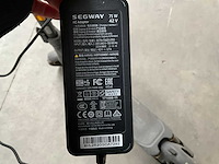 Ninebot 051501e kickscooter max g2 met lader - afbeelding 5 van  13