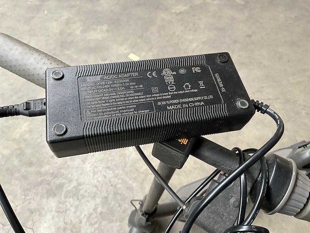 Ninebot g30 kickscooter max met lader - afbeelding 7 van  15