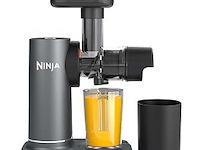 Ninja cold press juicer with 700 ml jug and 1.1l pulp container, make fresh juices, drinks and healthy shots, compact, dishwasher safe and removable parts, grey - afbeelding 1 van  2