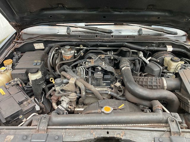 Nissan - 2005 - navara - personenauto - afbeelding 4 van  12