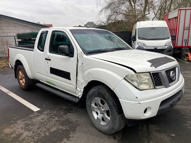 Nissan - 2006 - navara - personenauto - afbeelding 5 van  11